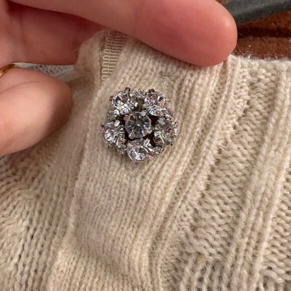 J. Crew Crewneck Sweater with Jeweled Buttons in Natural Ivory Sz M Lambswool - Picture 8 of 9